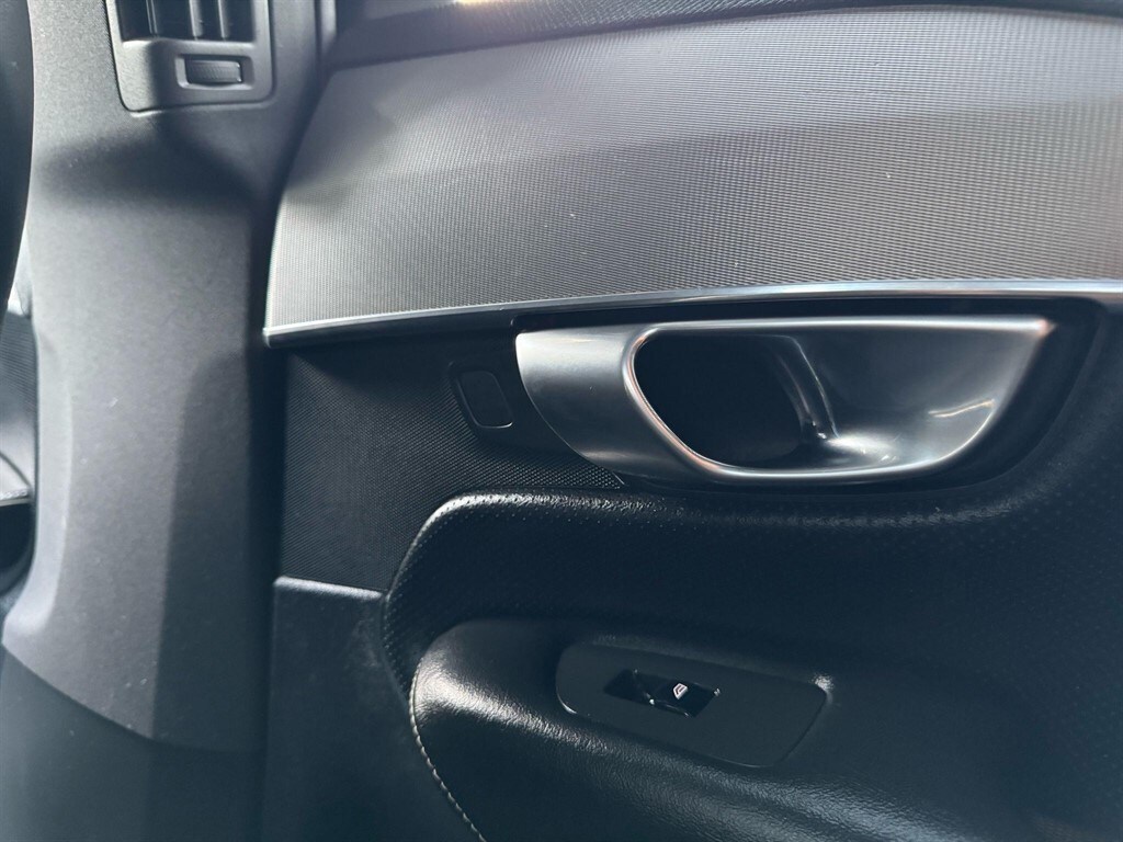 Used Volvo XC90 2017 for sale - 76018298: Photo 70