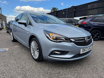 Used Vauxhall Astra 2017 for sale - 79012486: Photo