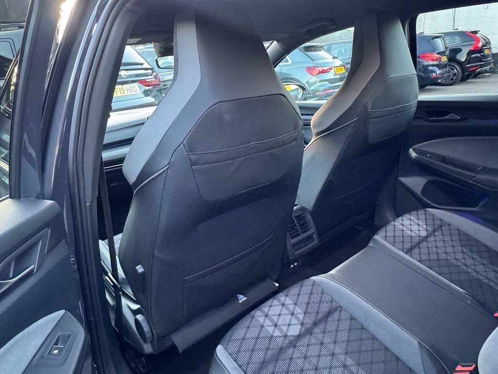 Used Volkswagen Golf 2022 for sale - 76037924: Photo 59