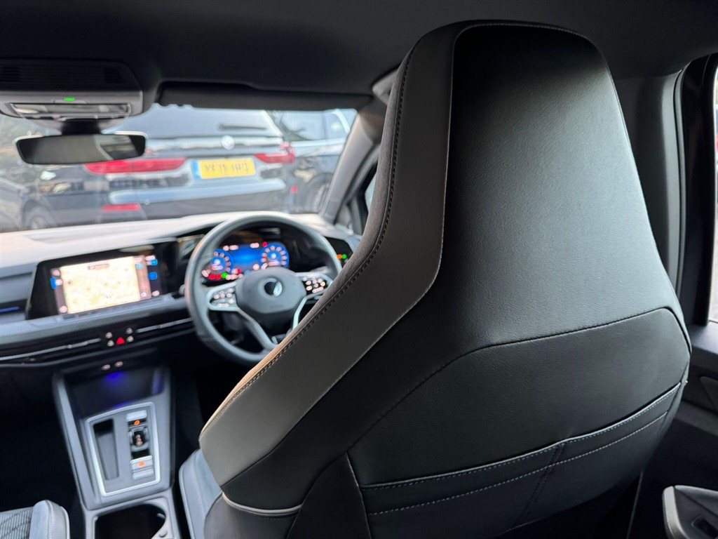 Used Volkswagen Golf 2022 for sale - 76037924: Photo 64