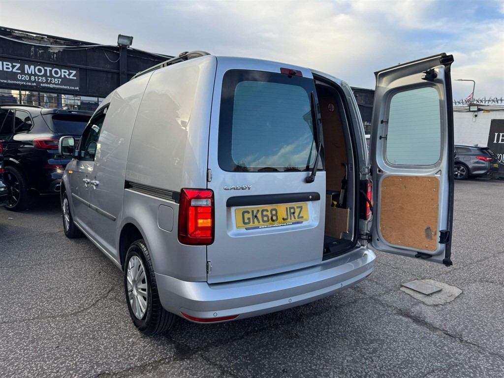 Used Volkswagen Caddy 2018 for sale - 77312532: Photo 31