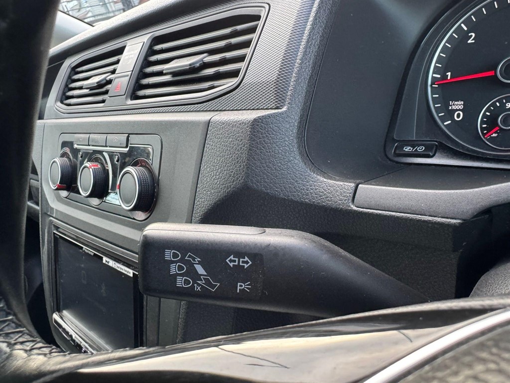 Used Volkswagen Caddy 2018 for sale - 77312532: Photo 42