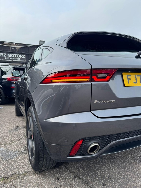 Used Jaguar E-Pace 2020 for sale - 77312521: Photo 32