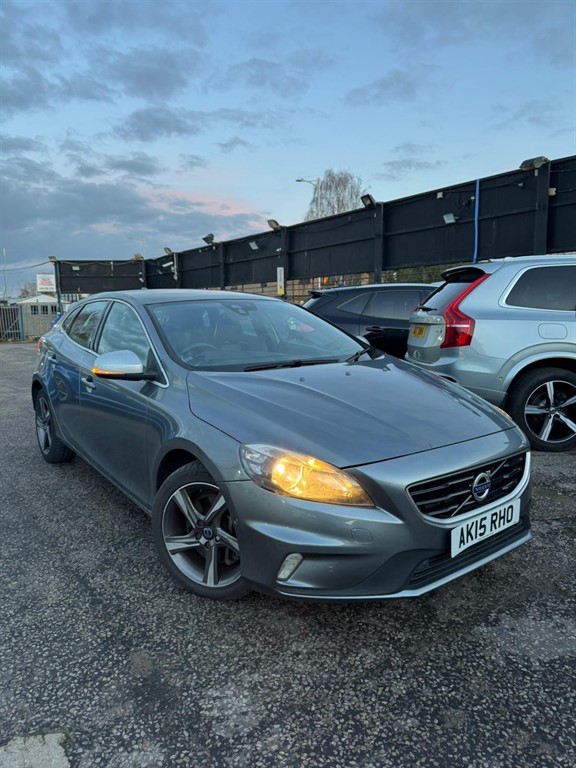 Used Volvo V40 2015 for sale - 77134195: Photo 11