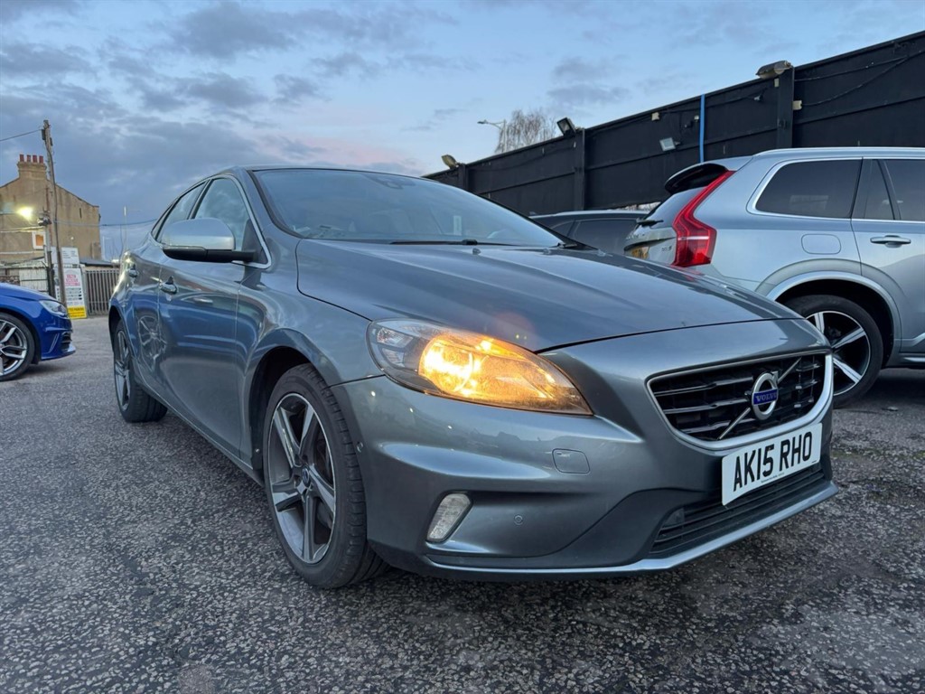 Used Volvo V40 2015 for sale - 77134195: Photo 18