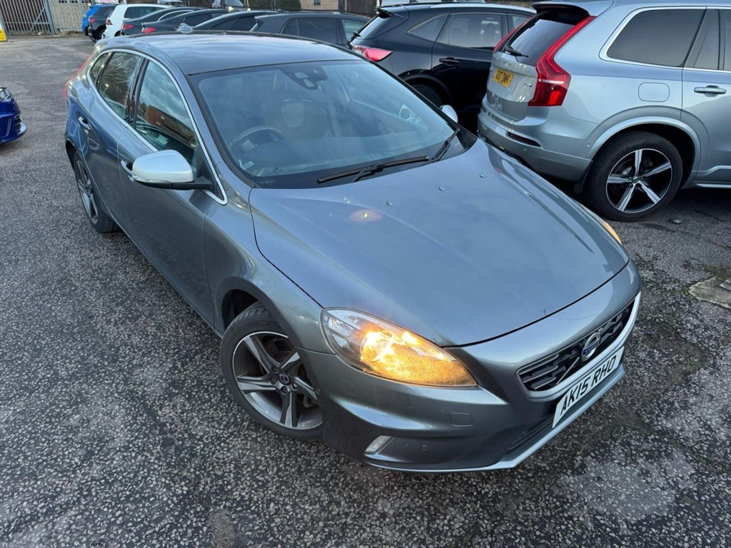 Used Volvo V40 2015 for sale - 77134195: Photo 21
