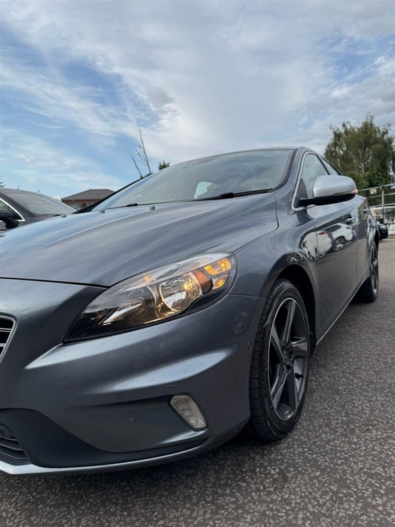 Used Volvo V40 2015 for sale - 77134195: Photo 29