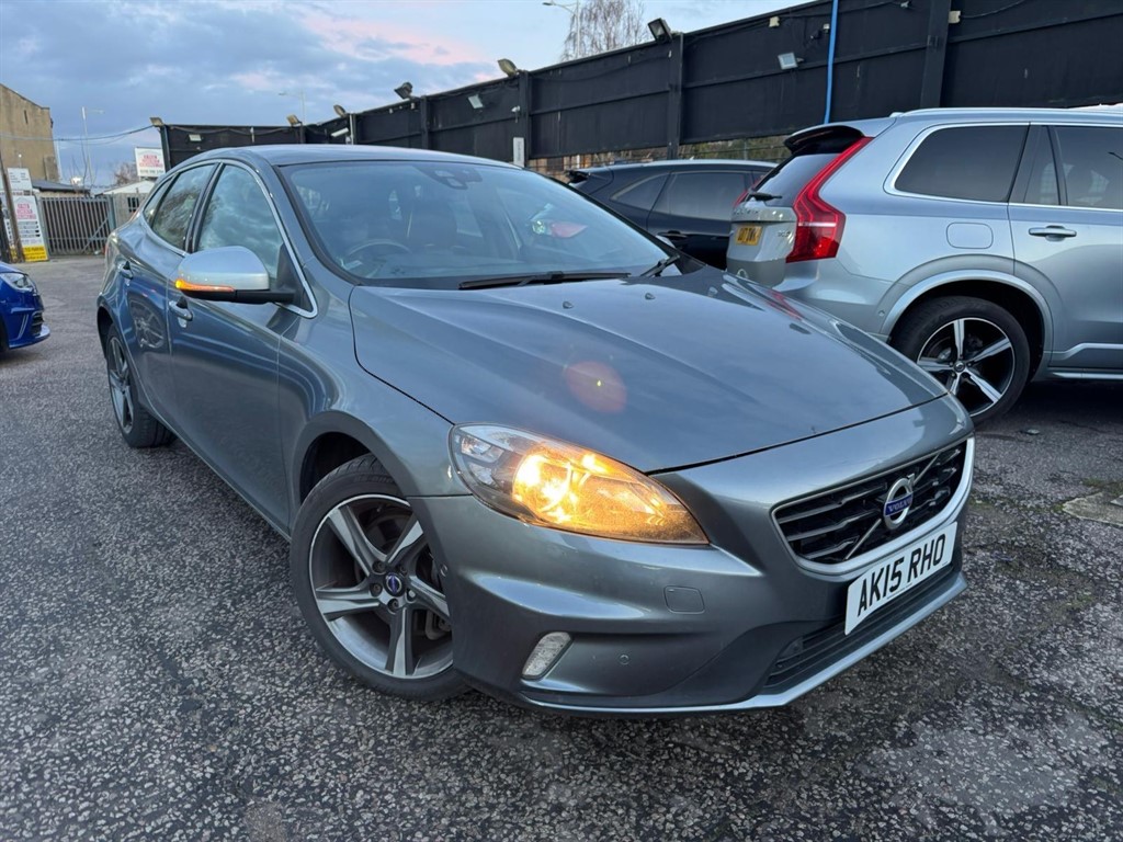 Used Volvo V40 2015 for sale - 77134195: Photo 36