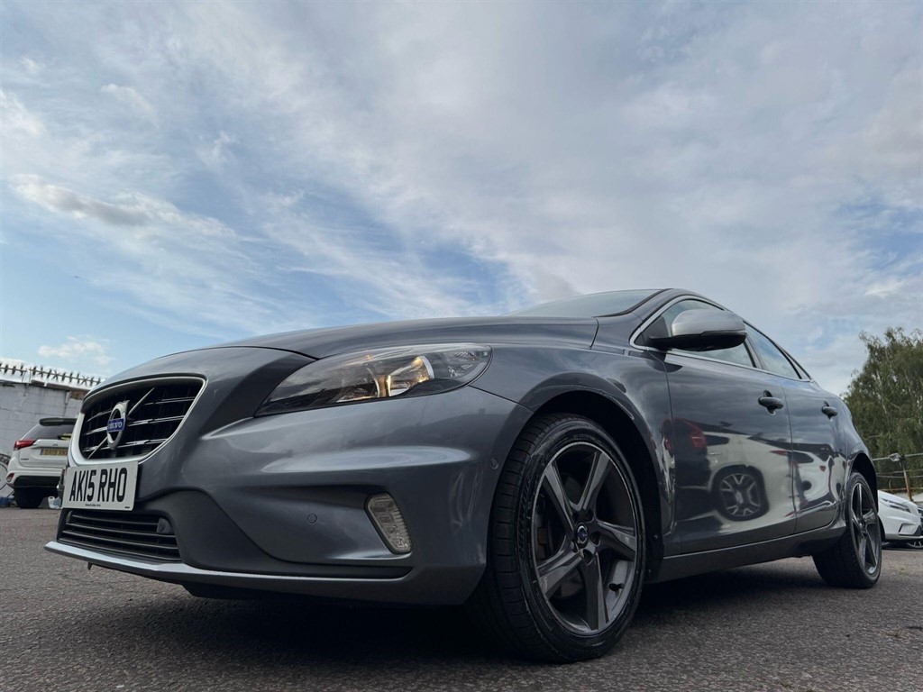 Used Volvo V40 2015 for sale - 77134195: Photo 40