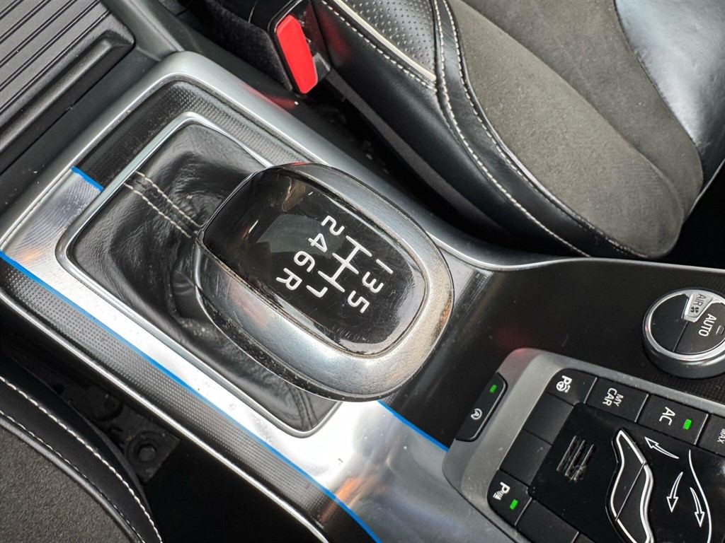 Used Volvo V40 2015 for sale - 77134195: Photo 84