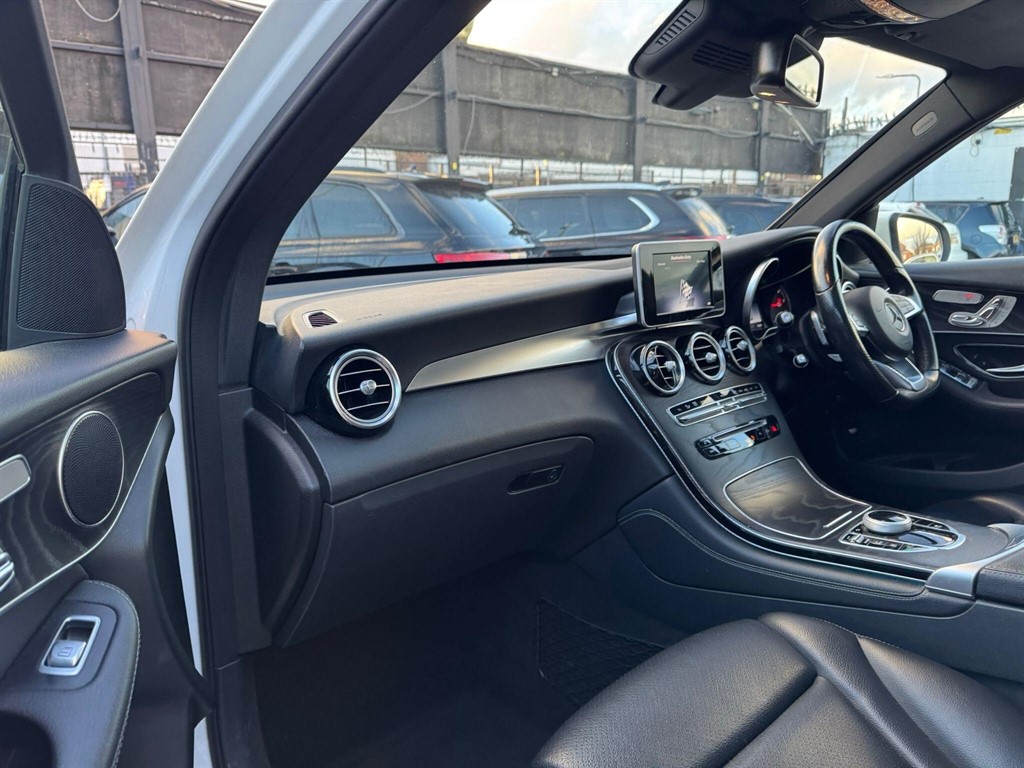 Used Mercedes-Benz GLC 2018 for sale - 76788578: Photo 35