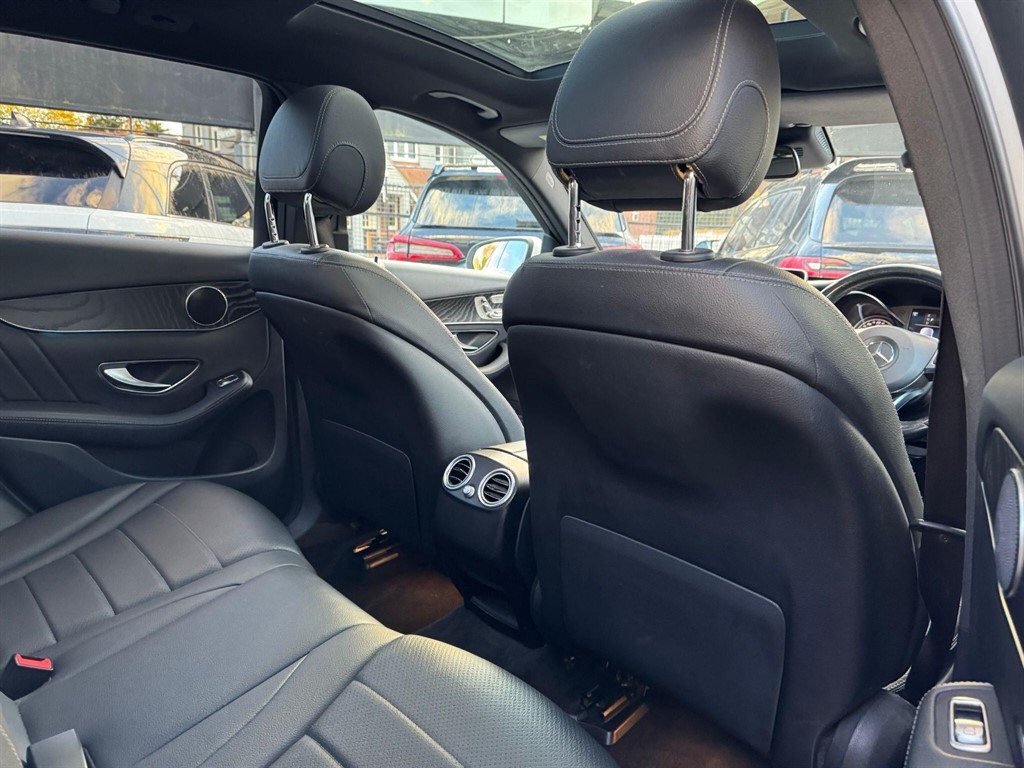 Used Mercedes-Benz GLC 2018 for sale - 76788578: Photo 48