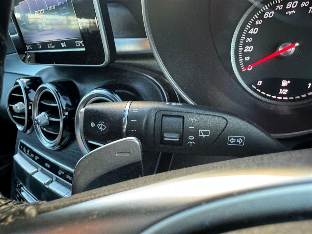 Used Mercedes-Benz GLC 2018 for sale - 76788578: Photo 51