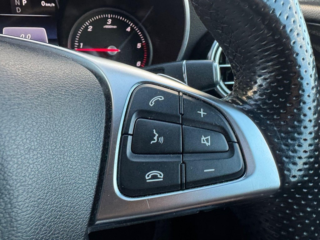 Used Mercedes-Benz GLC 2018 for sale - 76788578: Photo 56