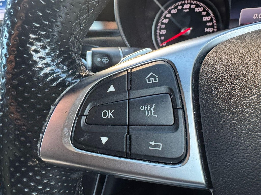 Used Mercedes-Benz GLC 2018 for sale - 76788578: Photo 57