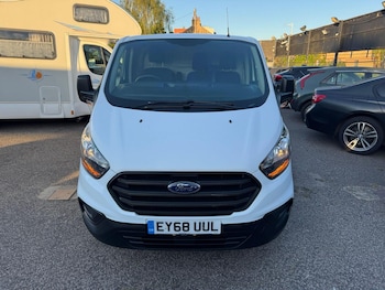 Used Ford Transit Custom 2018 for sale - 78332051: Photo