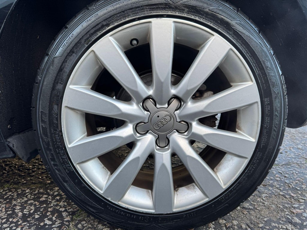 Used Audi A1 2014 for sale - 76908229: Photo 60