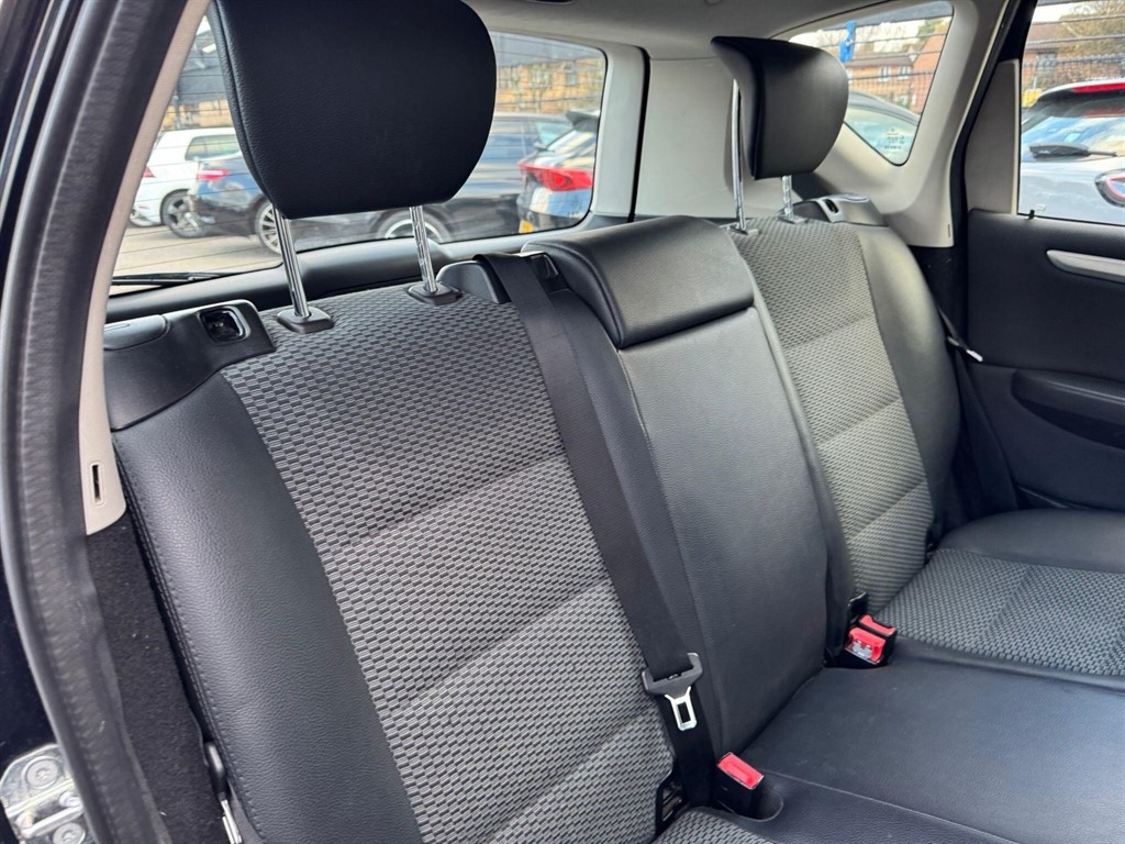 Used Mercedes-Benz A-Class 2010 for sale - 77047912: Photo 28