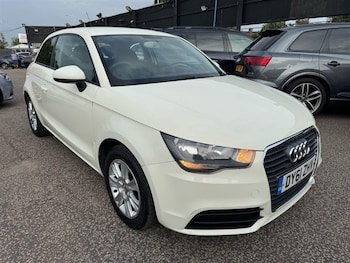 Used Audi A1 2011 for sale - 75566996: Photo