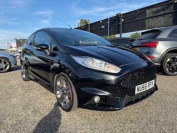 Used Ford Fiesta 2016 for sale - 79780849: Photo