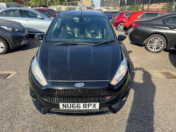 Used Ford Fiesta 2016 for sale - 79780849: Photo