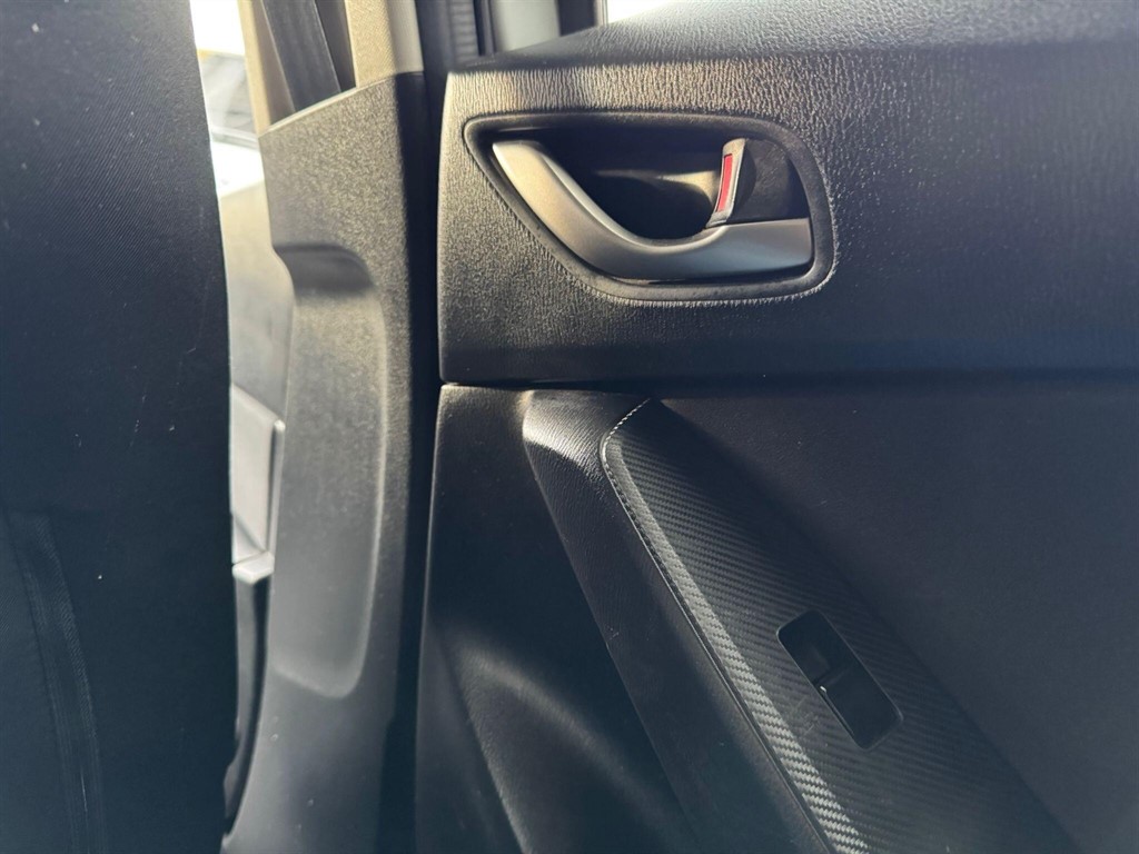 Used Mazda Mazda3 2015 for sale - 76648240: Photo 72