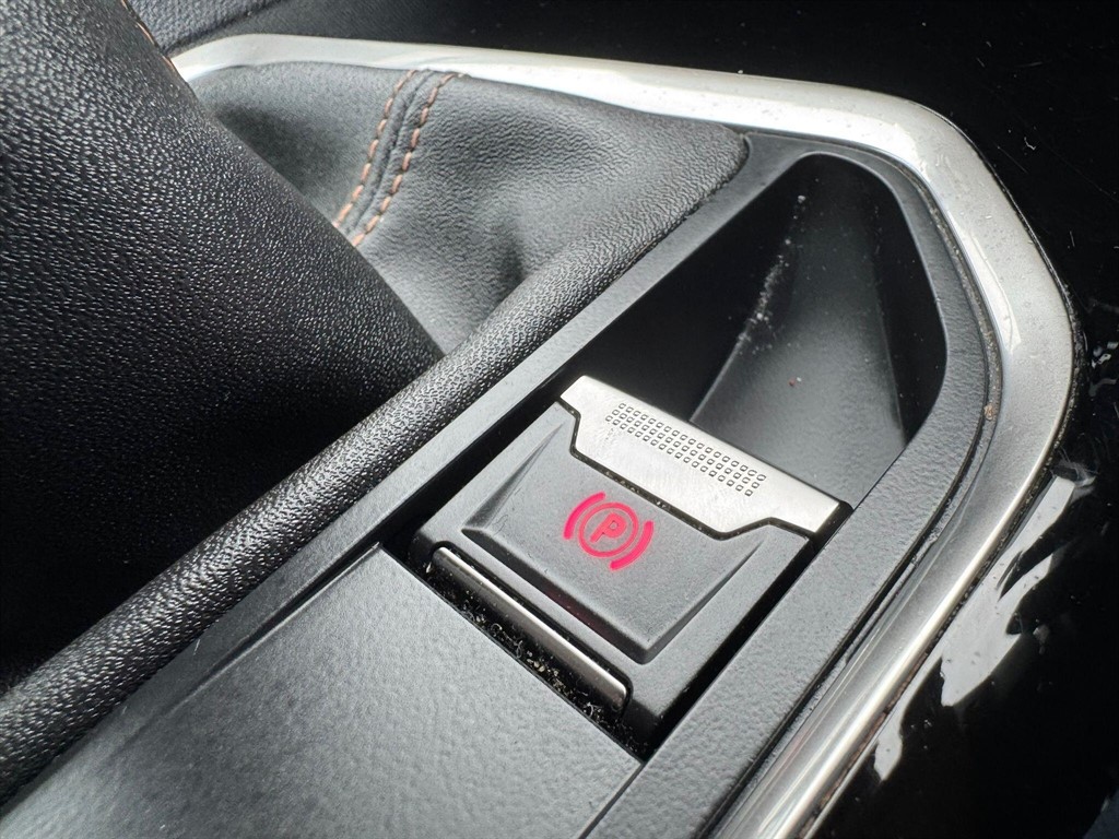 Used Peugeot 3008 2018 for sale - 76255120: Photo 25