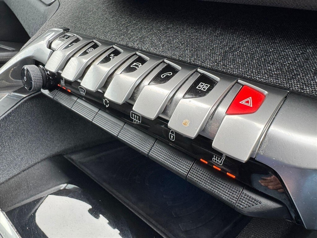 Used Peugeot 3008 2018 for sale - 76255120: Photo 34