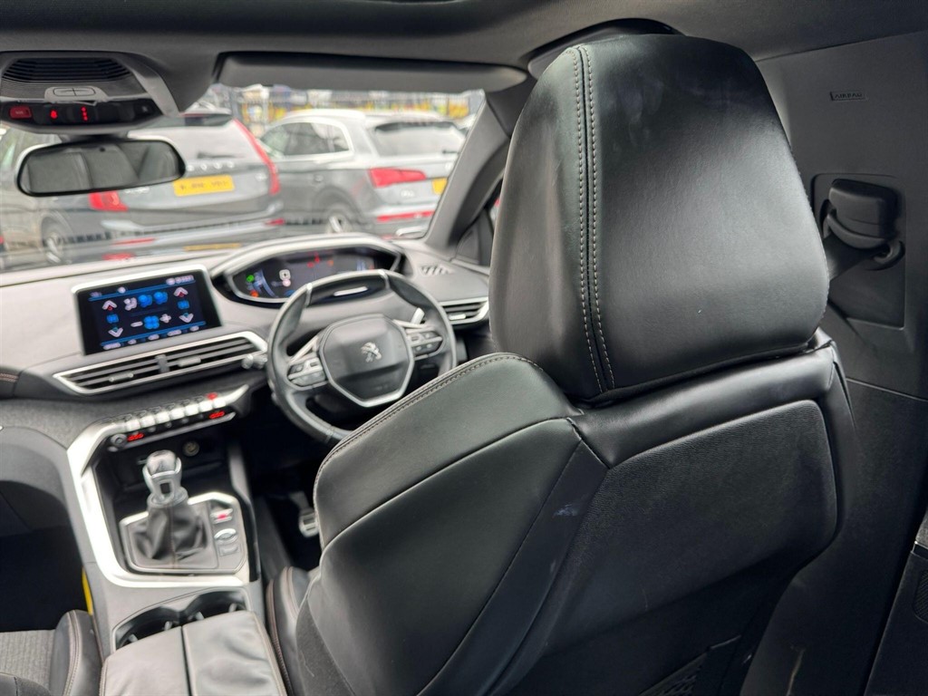 Used Peugeot 3008 2018 for sale - 76255120: Photo 35