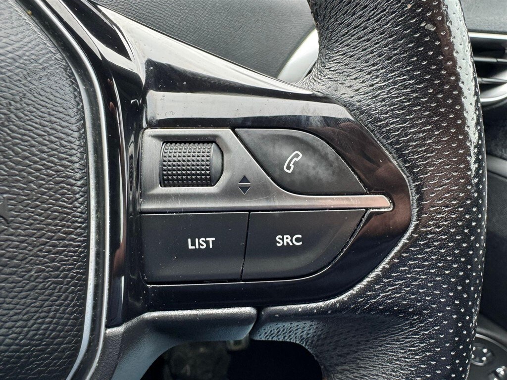 Used Peugeot 3008 2018 for sale - 76255120: Photo 5