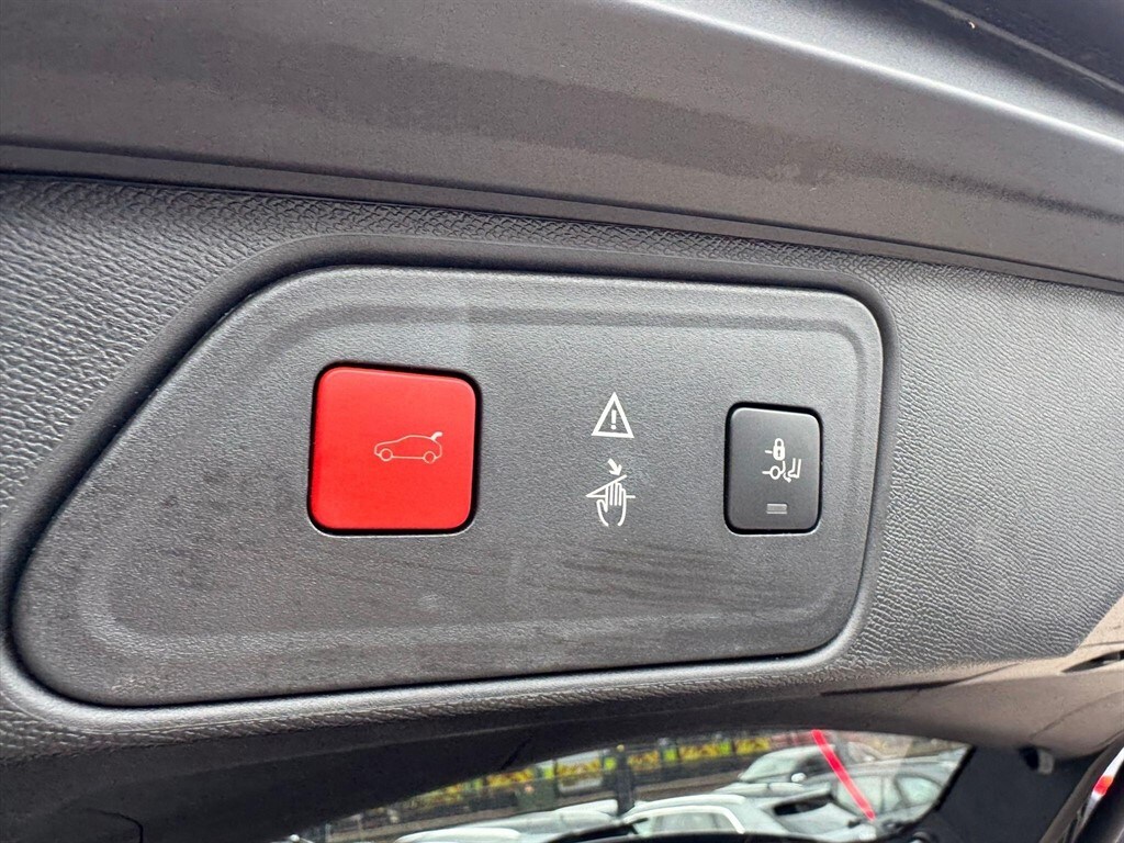 Used Peugeot 3008 2018 for sale - 76255120: Photo 54