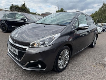 Used Peugeot 208 2018 for sale - 75567078: Photo