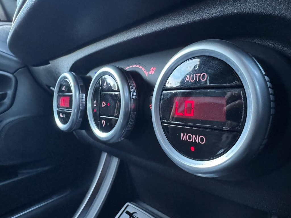 Used Alfa Romeo Giulietta 2015 for sale - 75895142: Photo 44