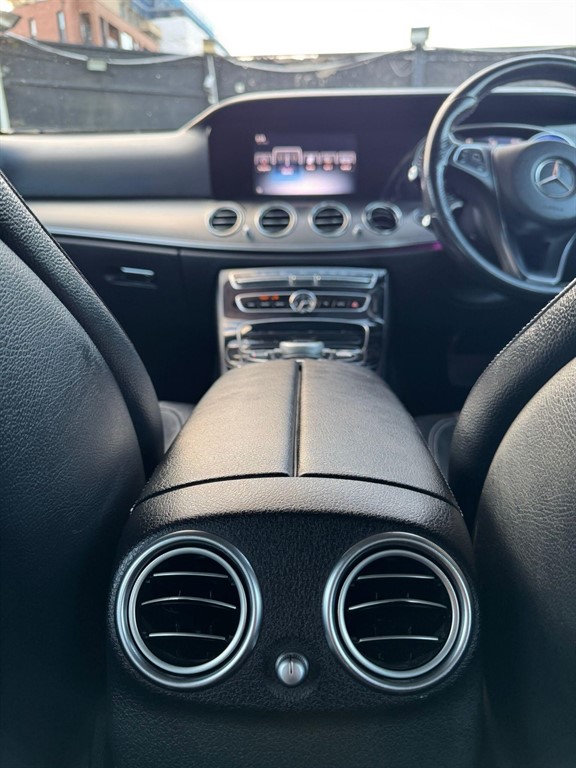 Used Mercedes-Benz E Class 2016 for sale - 77021989: Photo 77