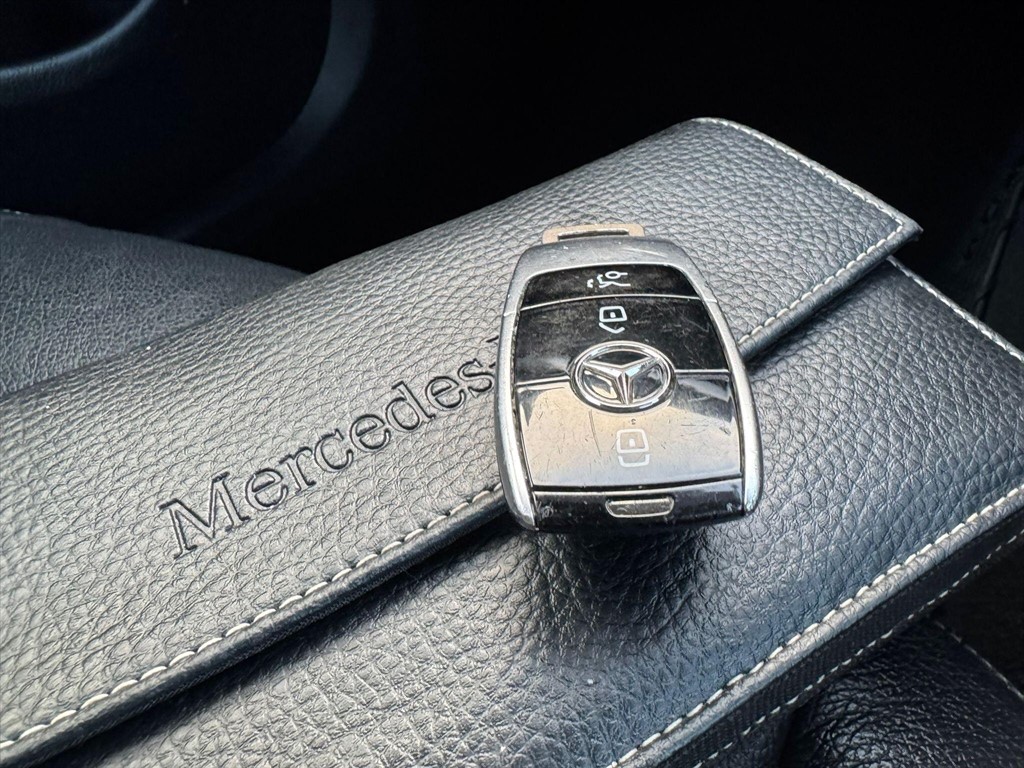 Used Mercedes-Benz E Class 2016 for sale - 77021989: Photo 78