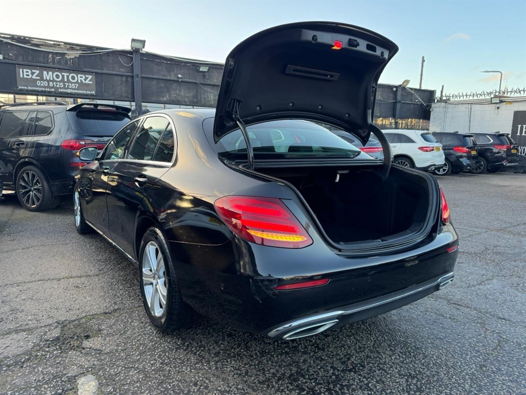 Used Mercedes-Benz E Class 2016 for sale - 77021989: Photo 8
