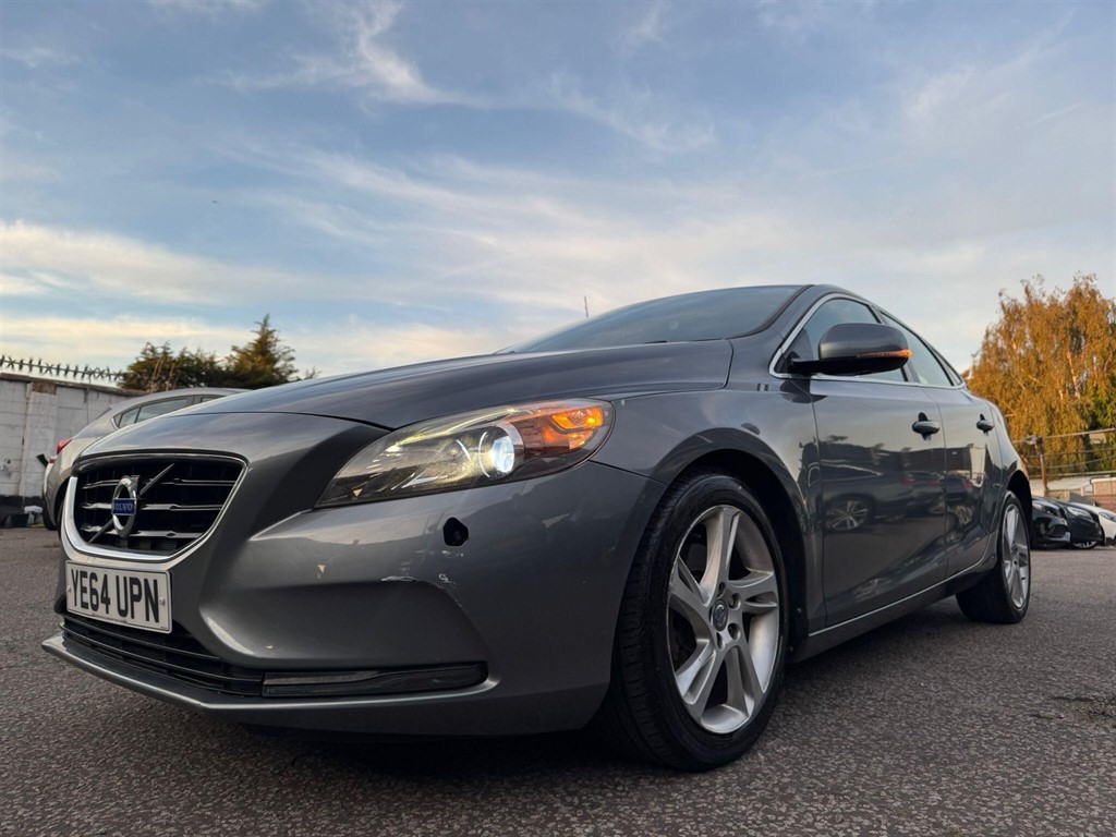 Used Volvo V40 2014 for sale - 76027913: Photo 10