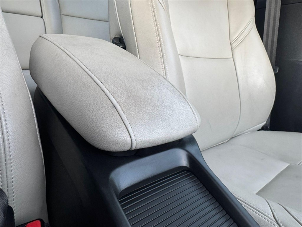 Used Volvo V40 2014 for sale - 76027913: Photo 35