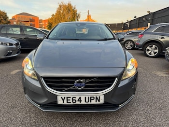 Used Volvo V40 2014 for sale - 76027913: Photo 3