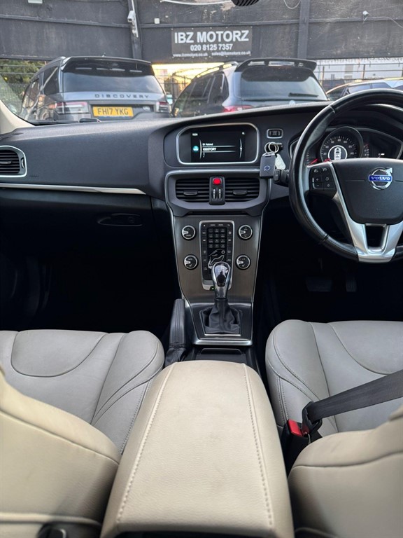 Used Volvo V40 2014 for sale - 76027913: Photo 45