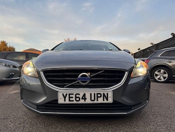 Used Volvo V40 2014 for sale - 76027913: Photo 4