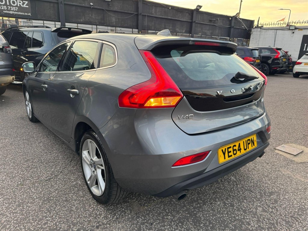 Used Volvo V40 2014 for sale - 76027913: Photo 5