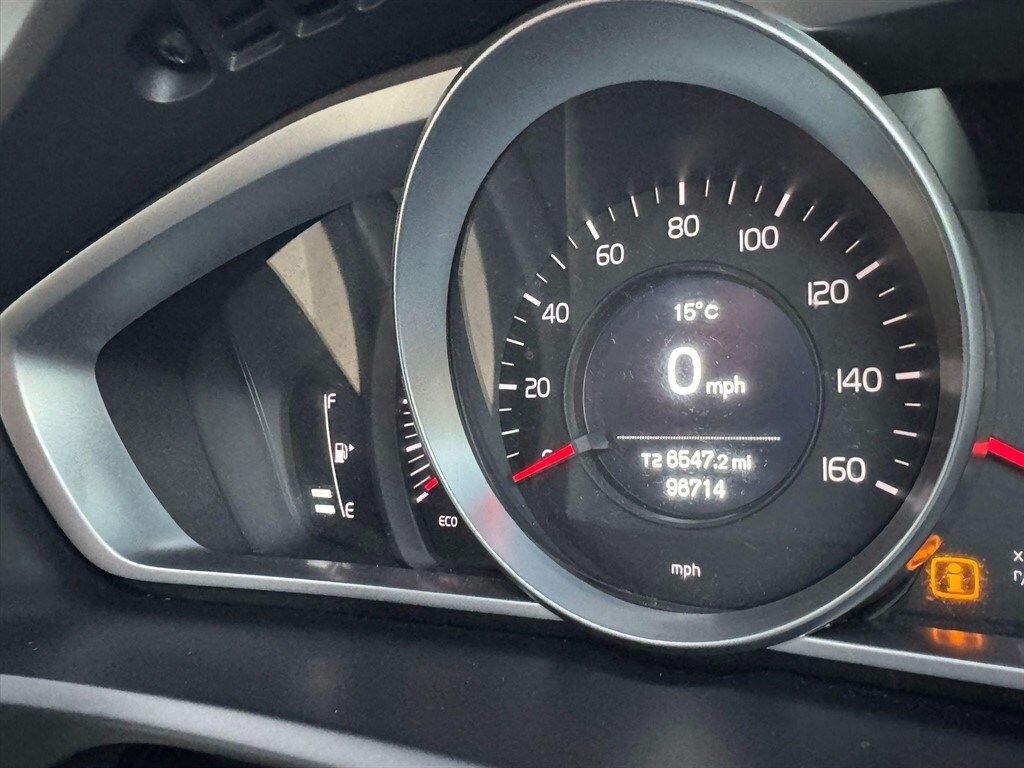 Used Volvo V40 2014 for sale - 76027913: Photo 51