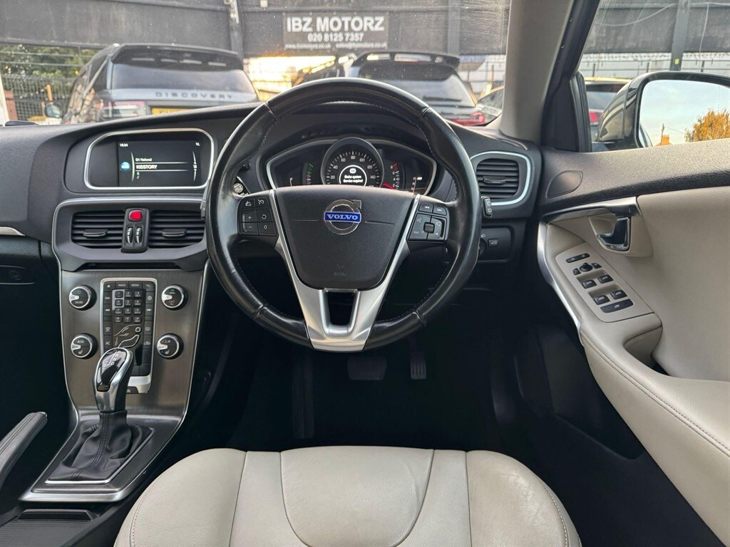 Used Volvo V40 2014 for sale - 76027913: Photo 52