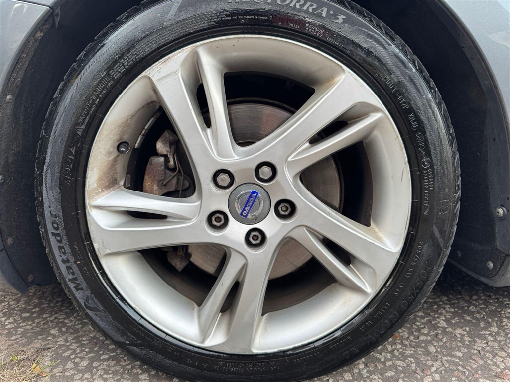 Used Volvo V40 2014 for sale - 76027913: Photo 66