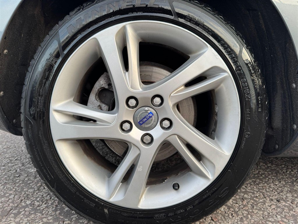 Used Volvo V40 2014 for sale - 76027913: Photo 71