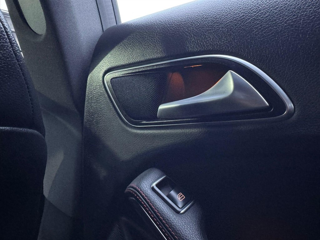 Used Mercedes-Benz CLA 2018 for sale - 76255143: Photo 40