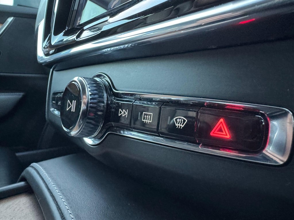 Used Volvo S90 2017 for sale - 77022003: Photo 33