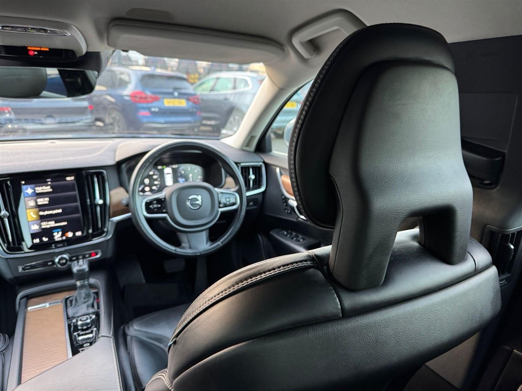 Used Volvo S90 2017 for sale - 77022003: Photo 36