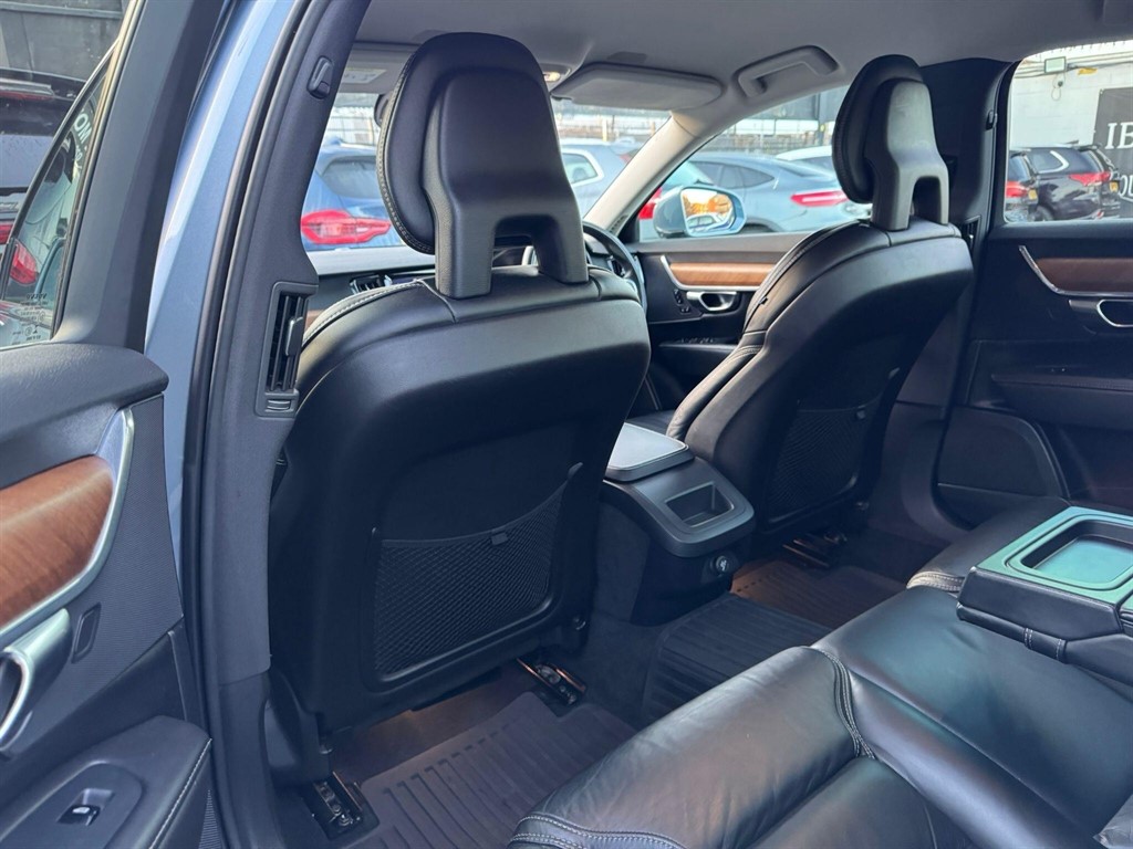 Used Volvo S90 2017 for sale - 77022003: Photo 81